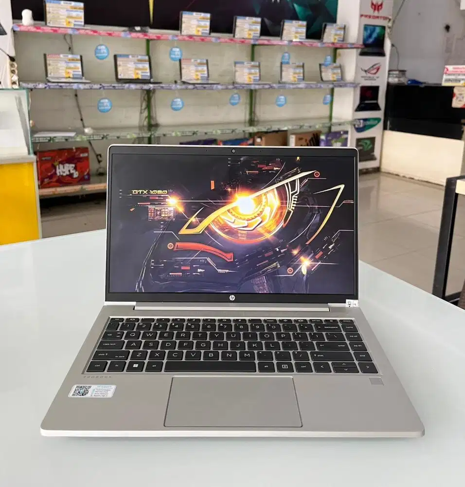 JUAL & KREDIT LAPTOP HP AMD RYZEN 5 RAM 8GB SSD 256GB