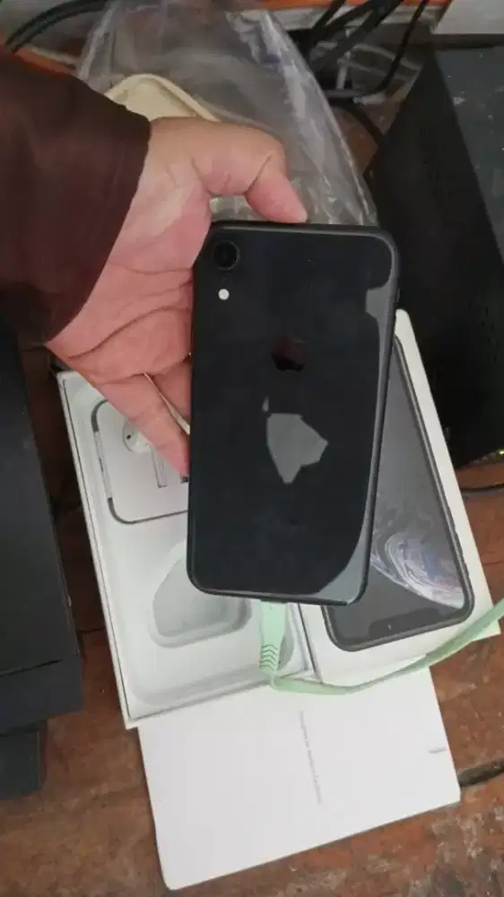 iPhone XR 64gb inter mulus