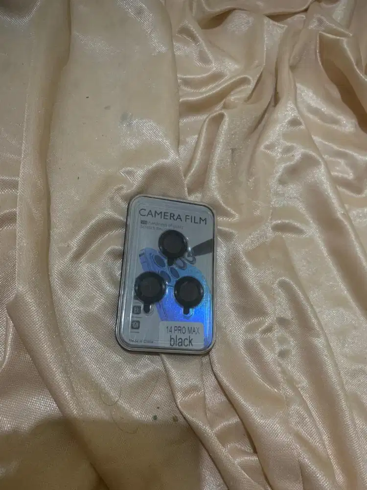 pelindung camera iphone 14 promax warna hitam premium masih baru