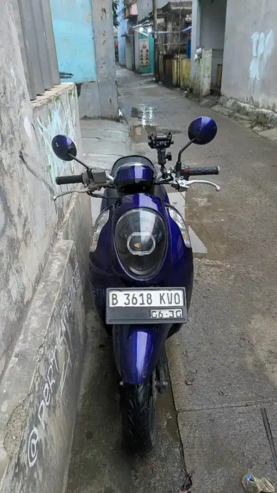 Honda Scoopy 2015