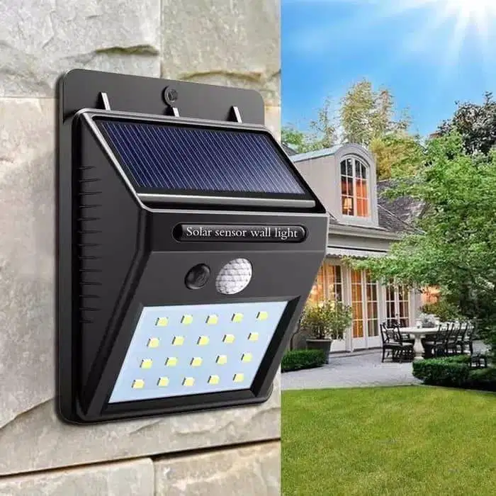 Lampu Taman Tenaga Matahari / Dinding / Panel 20 Led / Sensor Cahaya