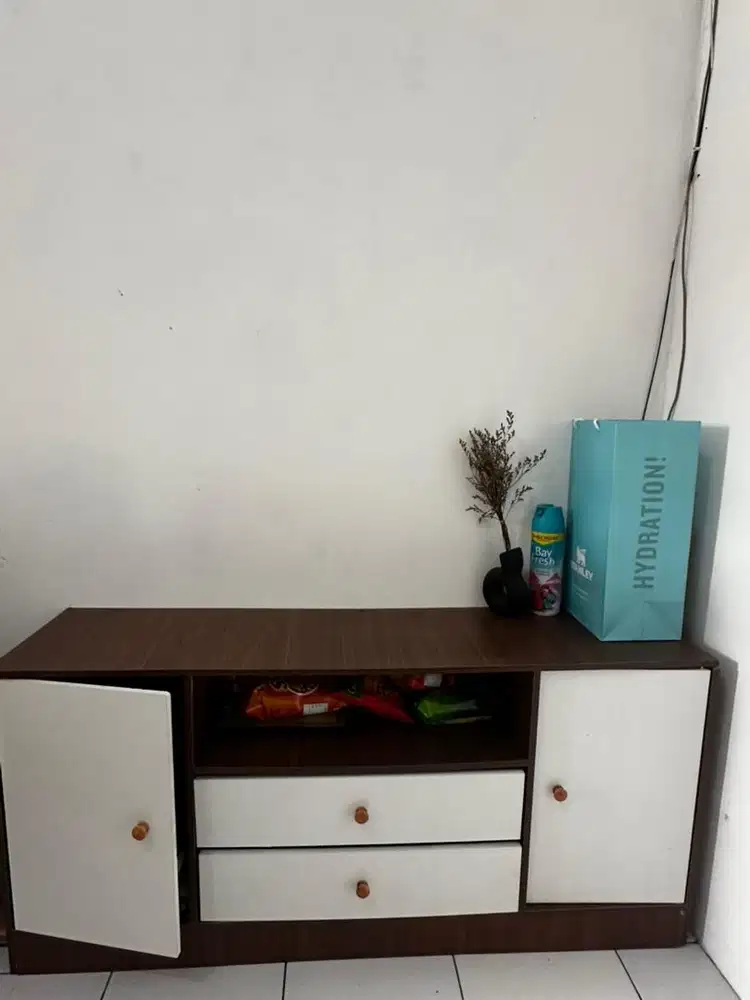 Lemari estetik bagus