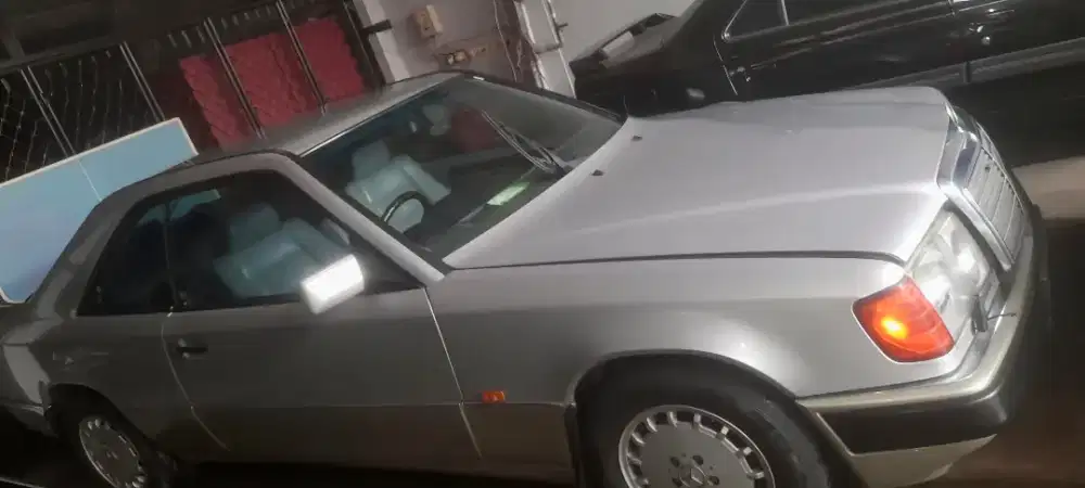 Mercedes-Benz 300 CE 24 Tahun 1991 (2 Pintu) RARE Collection LOW KM