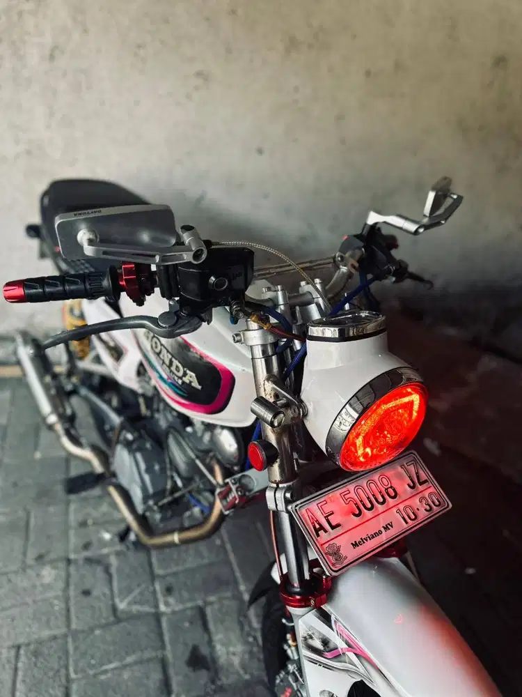 JUAL MOTOR GL 100 1997