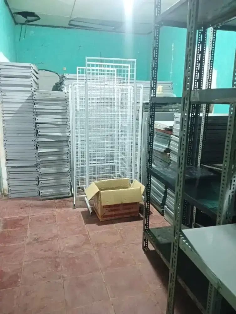 Jual rak besi ukuran 40*100*200