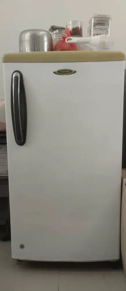 Kulkas Freezer Kecil