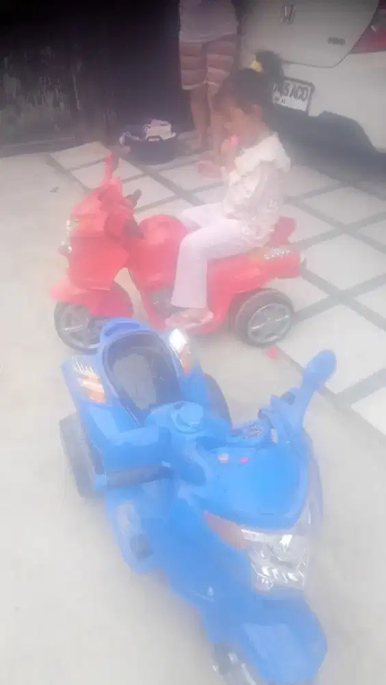 Mainan anak anak masih bagus