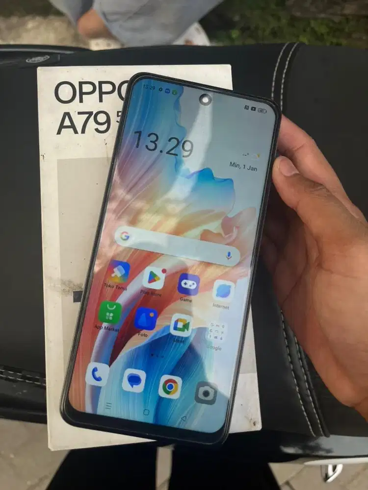 oppo a79 NFC ram 8/256 no minus lecet pemakaian jaa