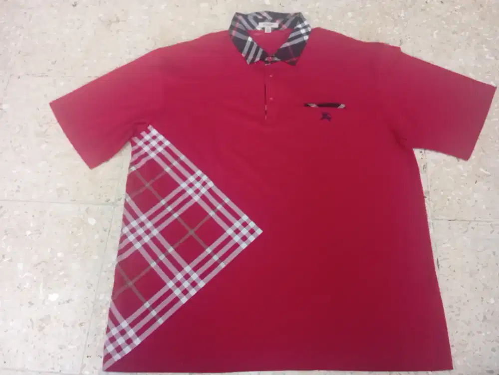 Baju kaos kerah golf Burberry second bekas