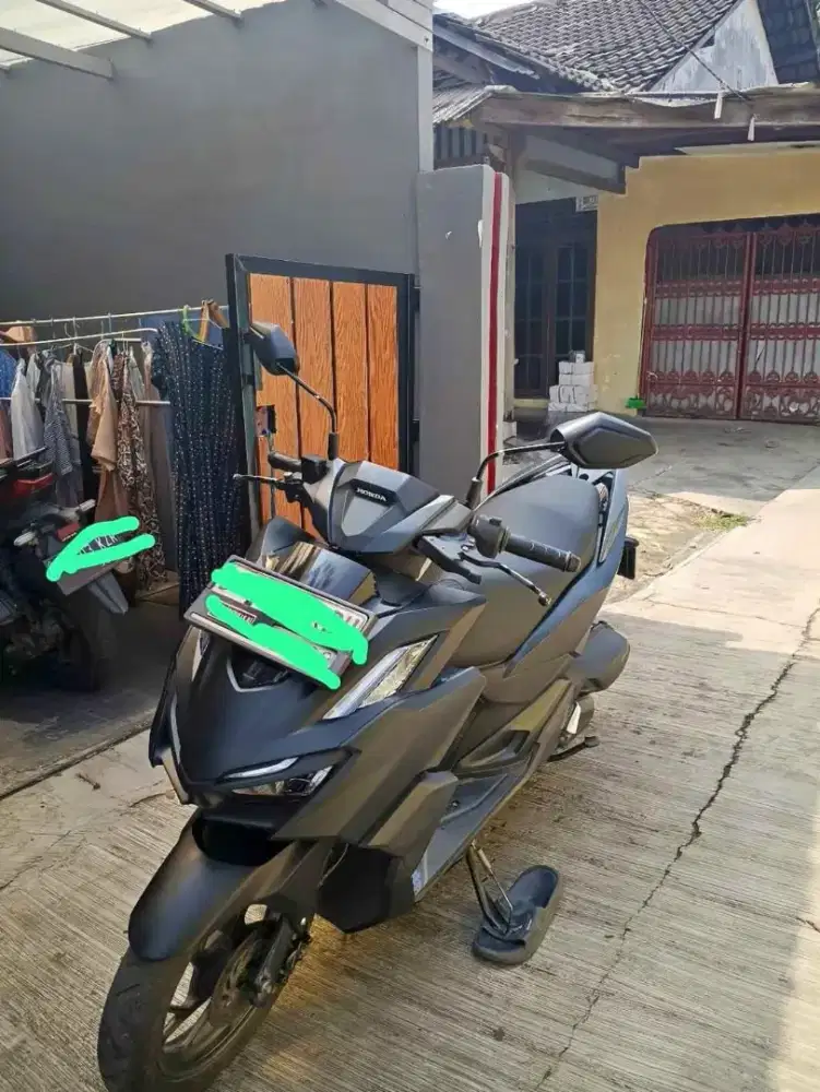 Vario 160 2023 CBS Hitam