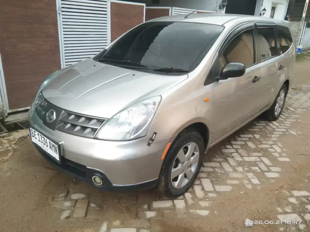 Grand Livina SV manual 2011