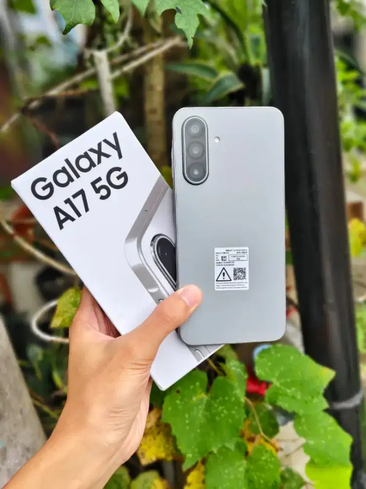 Samsung A17 5G 8/256 GB Fullset Mulus