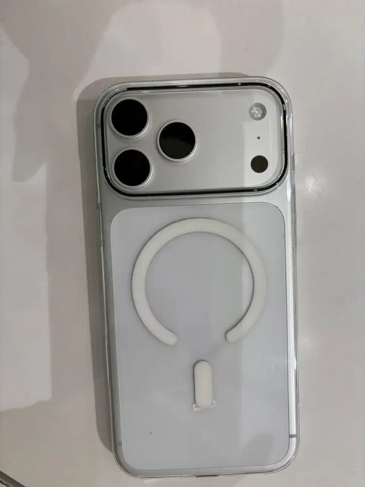 Iphone 17 Promax Silver 256gb