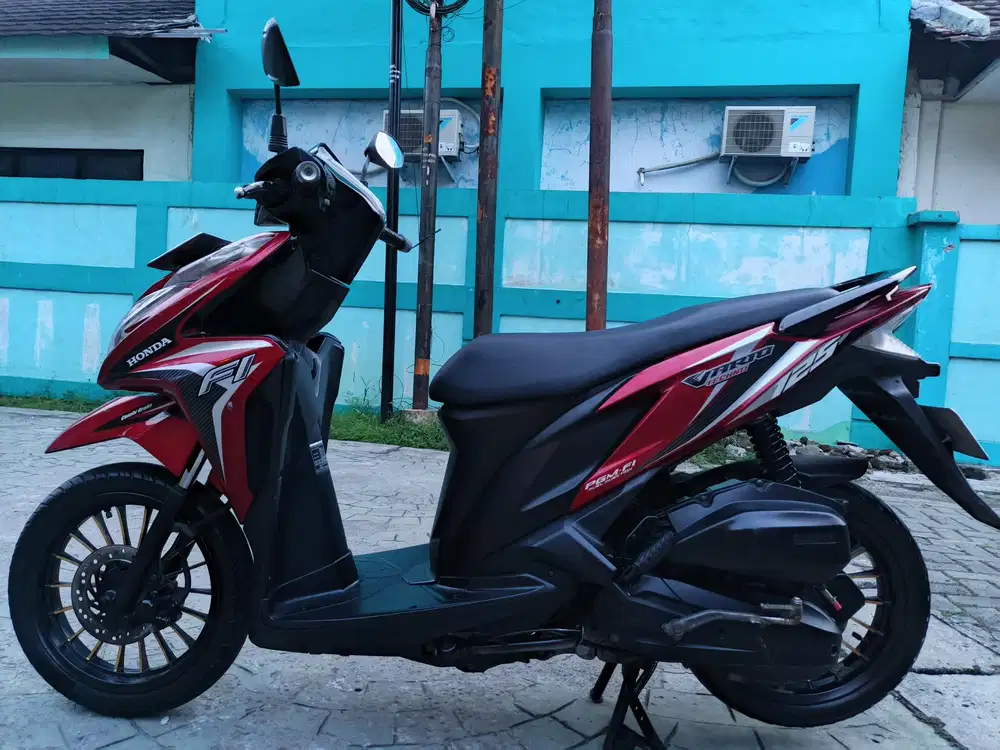 Honda Vario 125cc di kzr 2014 stater halus mulus terawat