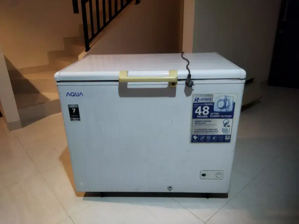 Jual Freezer Aqua