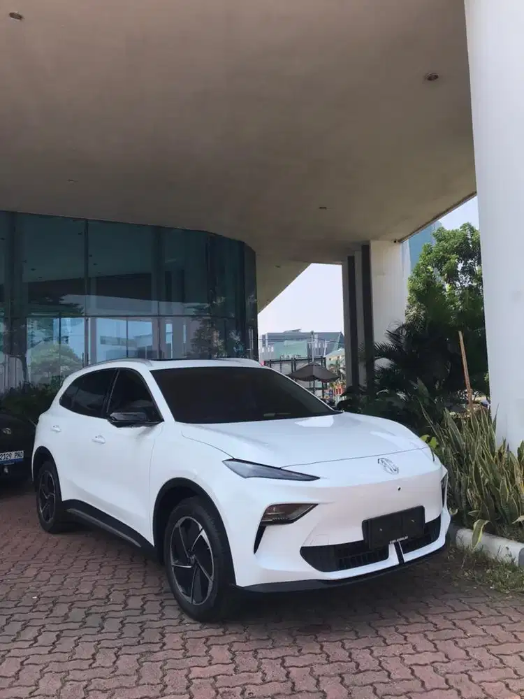 MG S5 EV MAGNIFY