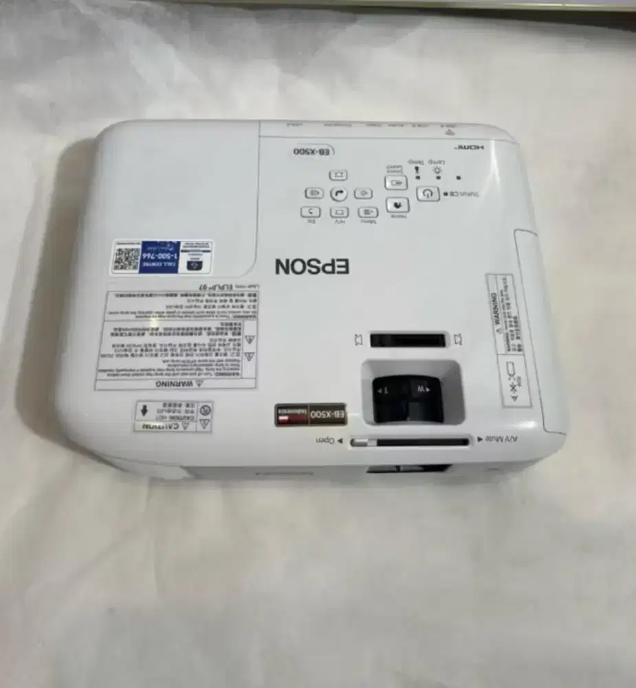 Proyektor Epson EB-X500