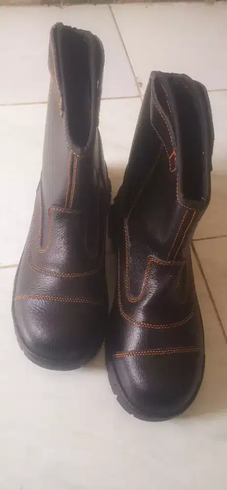 Sepatu kerja fast dargon