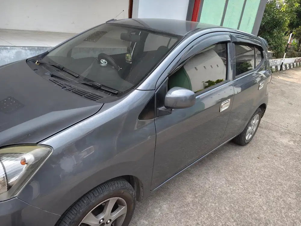 Daihatsu Ayla 2014 Bensin