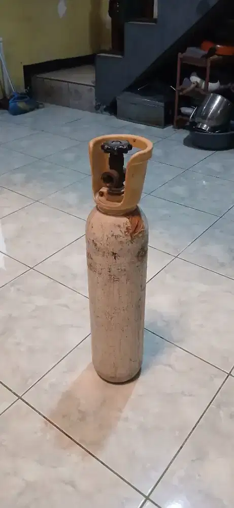 Tabung oksigen kecil