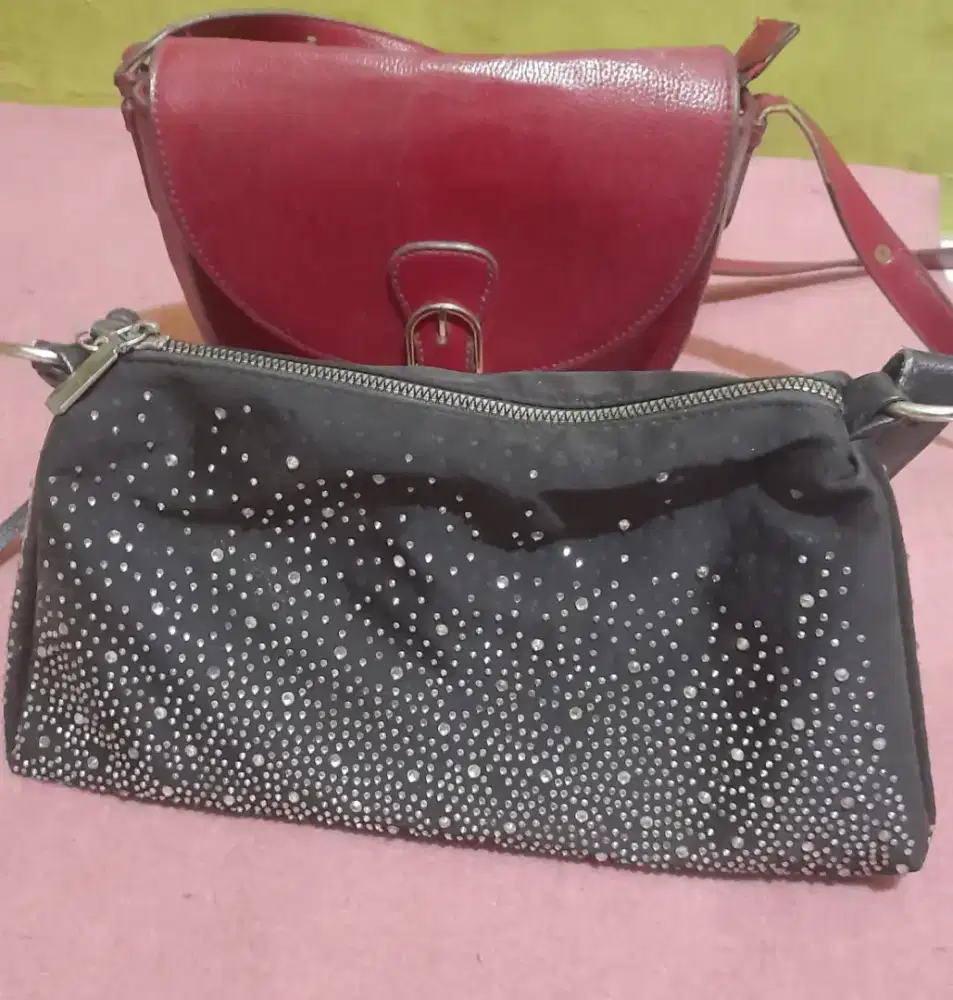 Tas selempang wanita