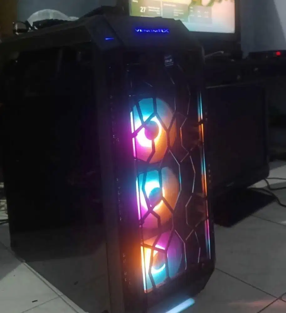 Pc gaming siap pakai untuk para gaming dan disain dll