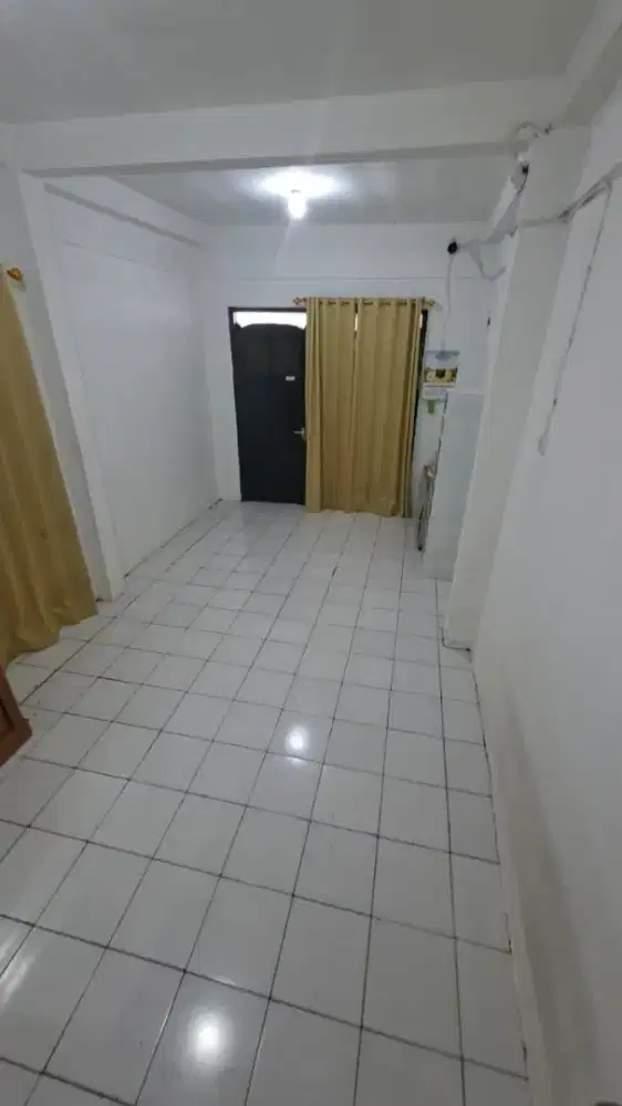 Dijual Rumah 2 lantai