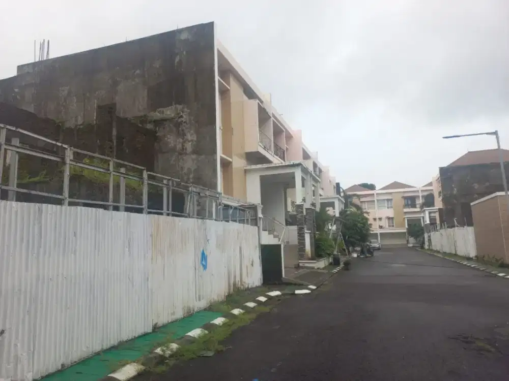 Dijual  Tanah Kavling Rumah Seluas 147 m2 di Panakkukang - Makassar!
