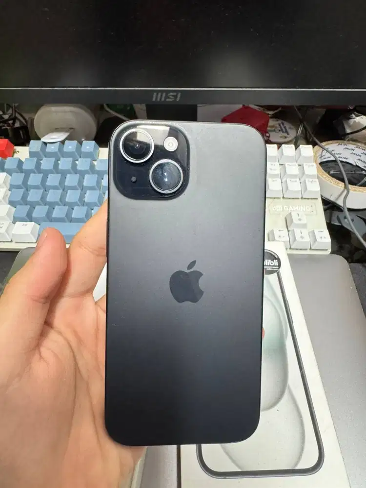 Iphone 15 Basic 128GB Ex blibli | Boleh Nego