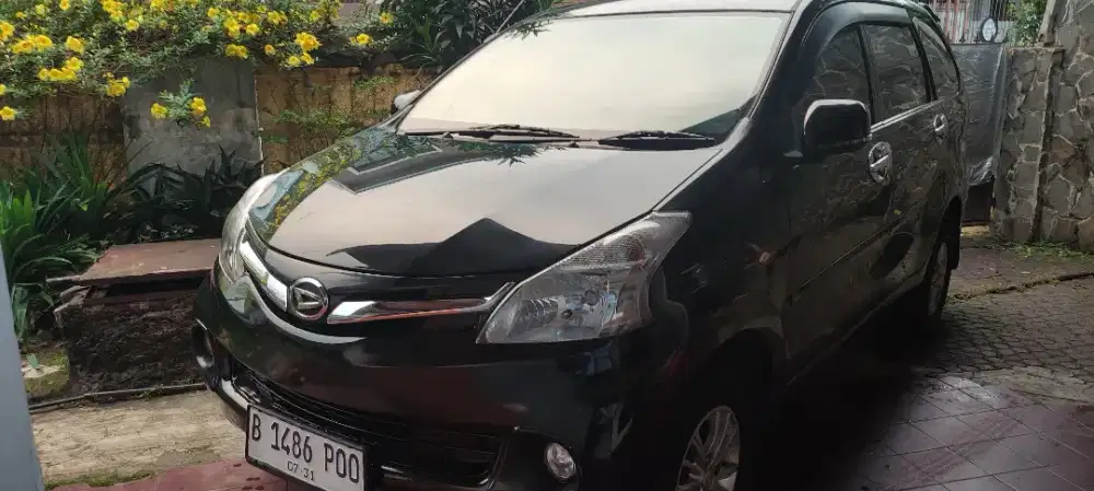 DAIHATSU XENIA 1.3 R DELUXE 2012 MANUAL HITAM METALIK