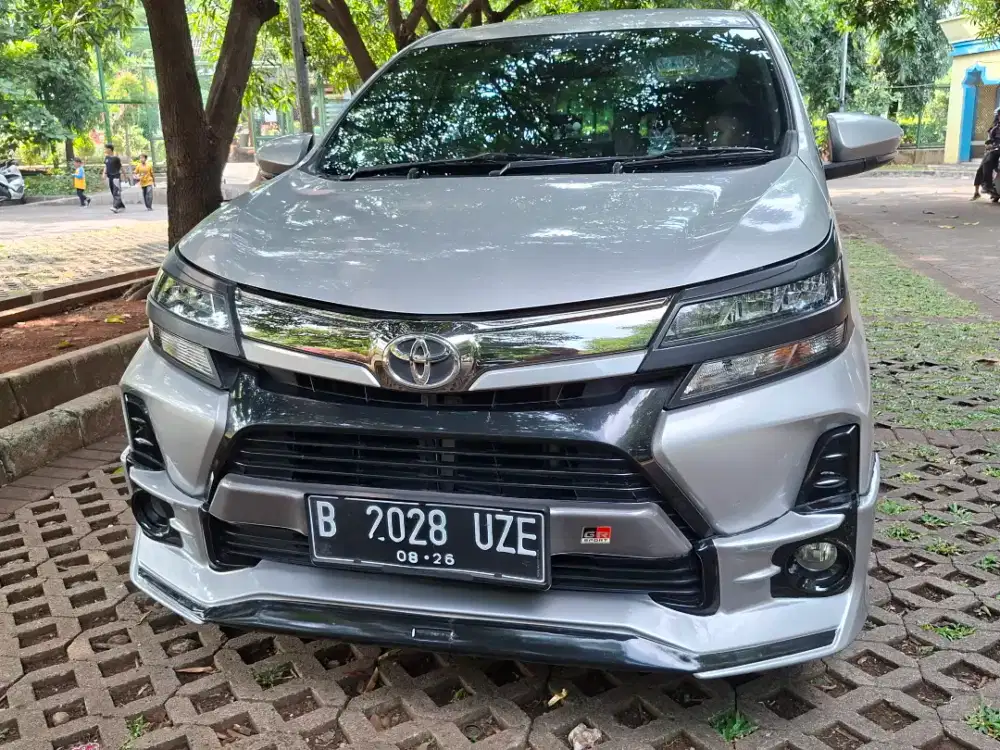 Avanza veloz 1,5 MT 2021 punya sendiri tangan pertama dari baru