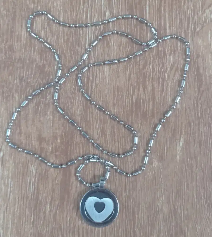 Kalung pendent MCI original