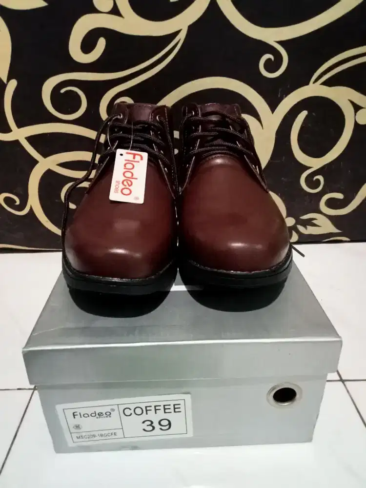 Sepatu FLADEO, Coffee size 39