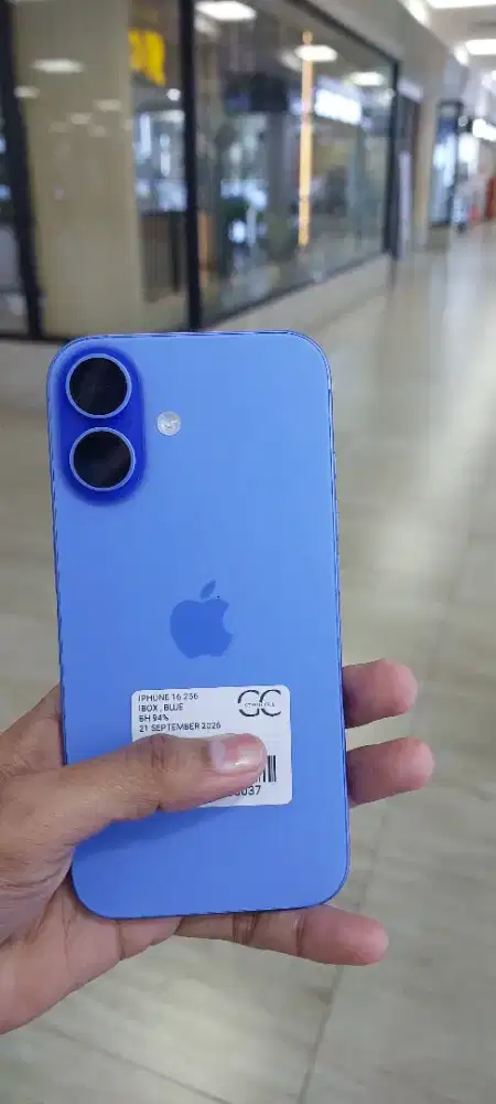 Second like new iphone 16 256  on garansi