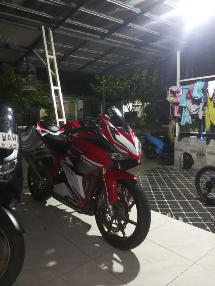 CBR250RR NON ABS 2017 RED RACING