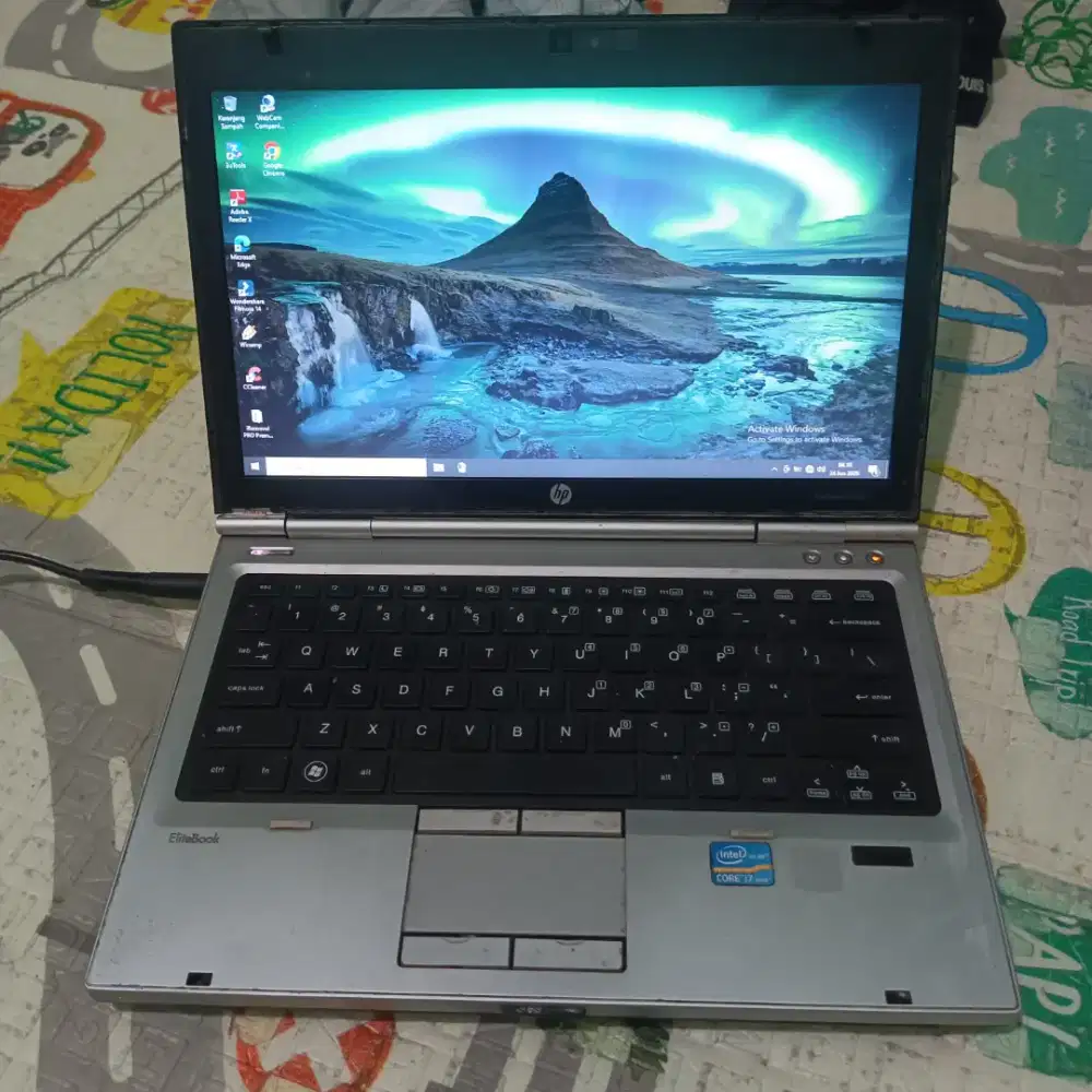 laptop merk HP i7 Gen2 ram 4Gb kondisi normal siap pakai