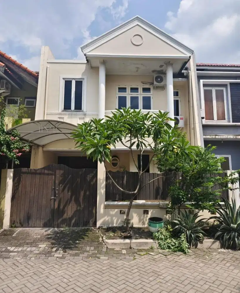 Dijual Rumah Siap Huni Lokasi Perum. Graha Indah - Gayungan Surabaya