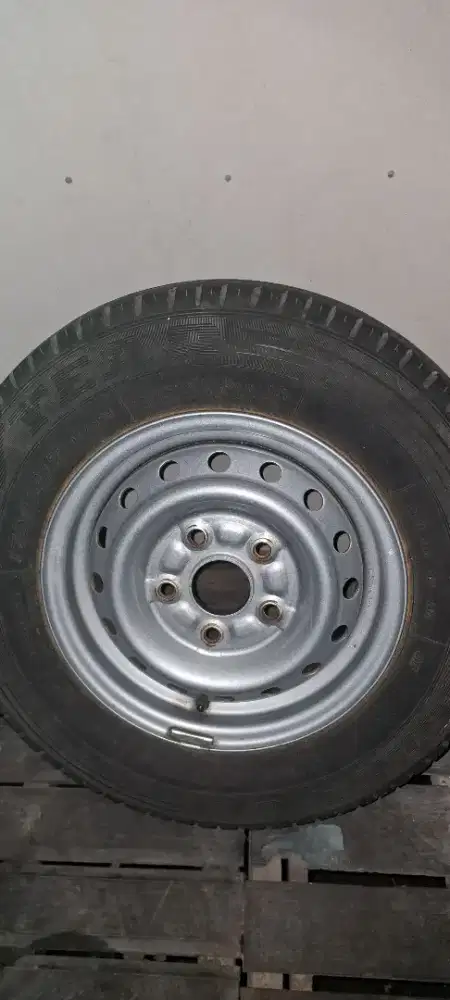 Velg dan ban grand max