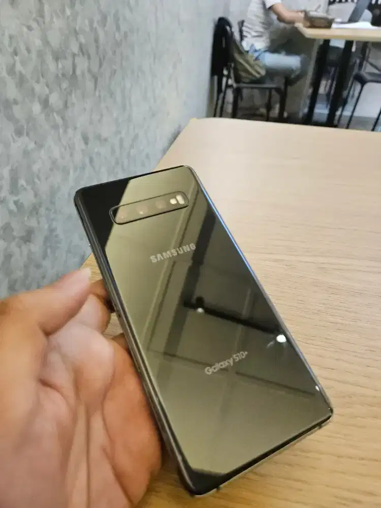 Samsung Galaxy S10+ 8/128GB - Varian Prism Black (Resmi SEIN)