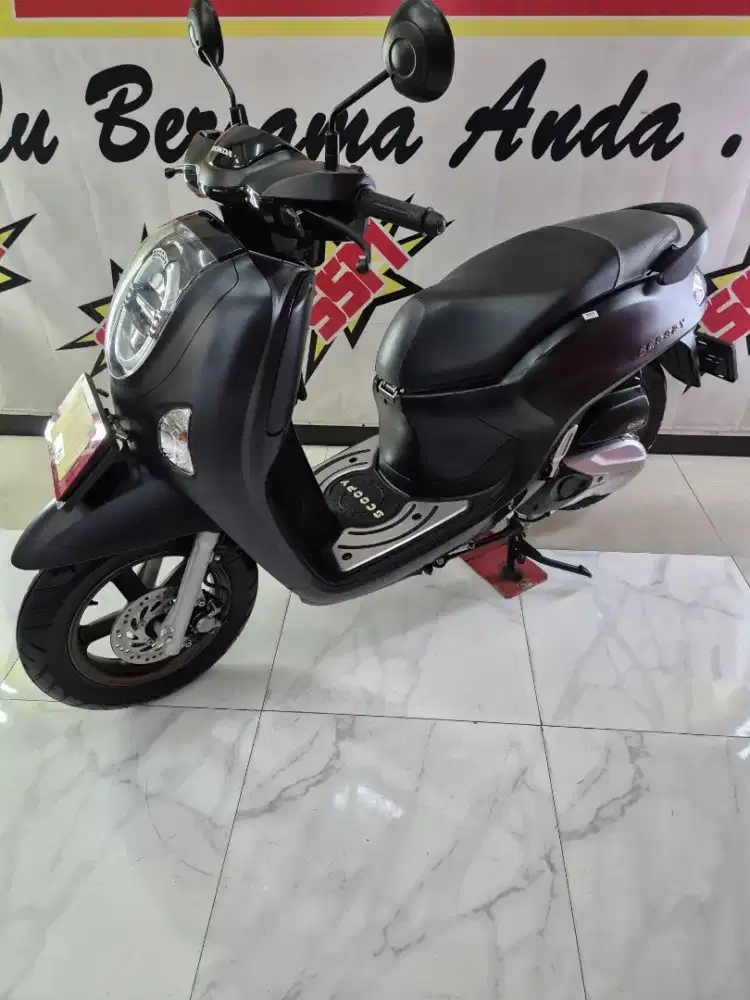 New scoopy Prestige cbs iss
