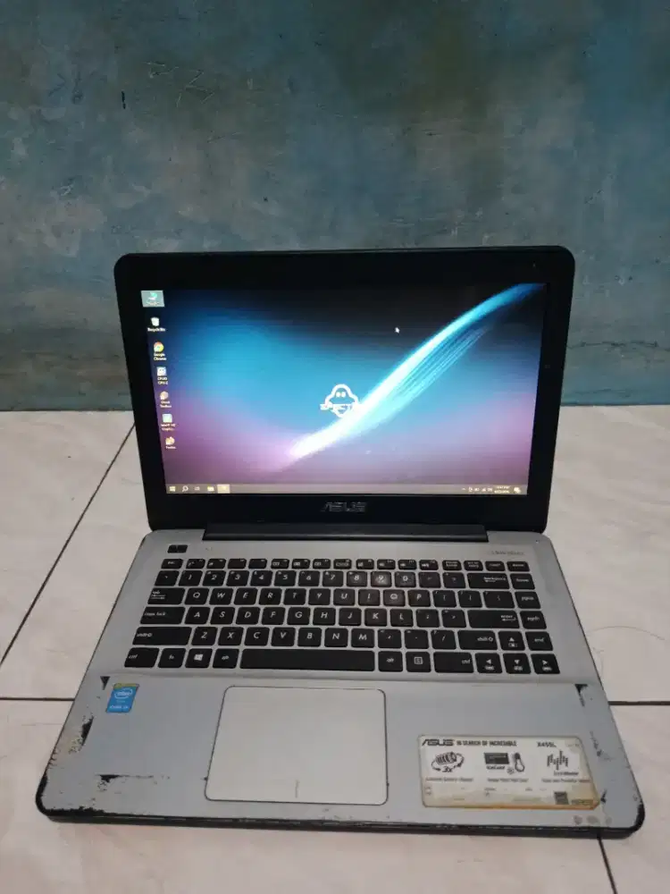 Laptop asus x455l Intel i3