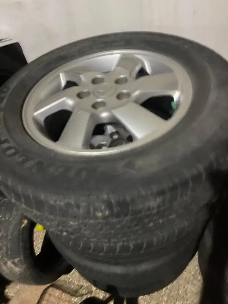 Velg Ban Terios R 16