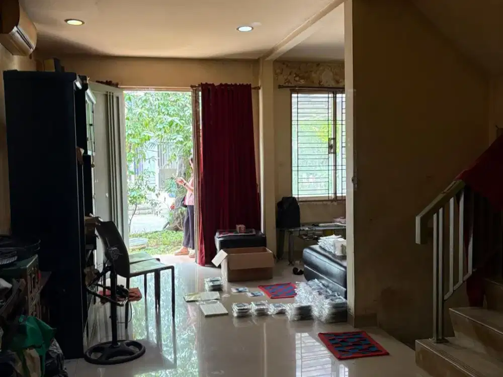 DIJUAL RUMAH HADAP TIMUR STANDARD @GOLF LAKE, JAKARTA BARAT
