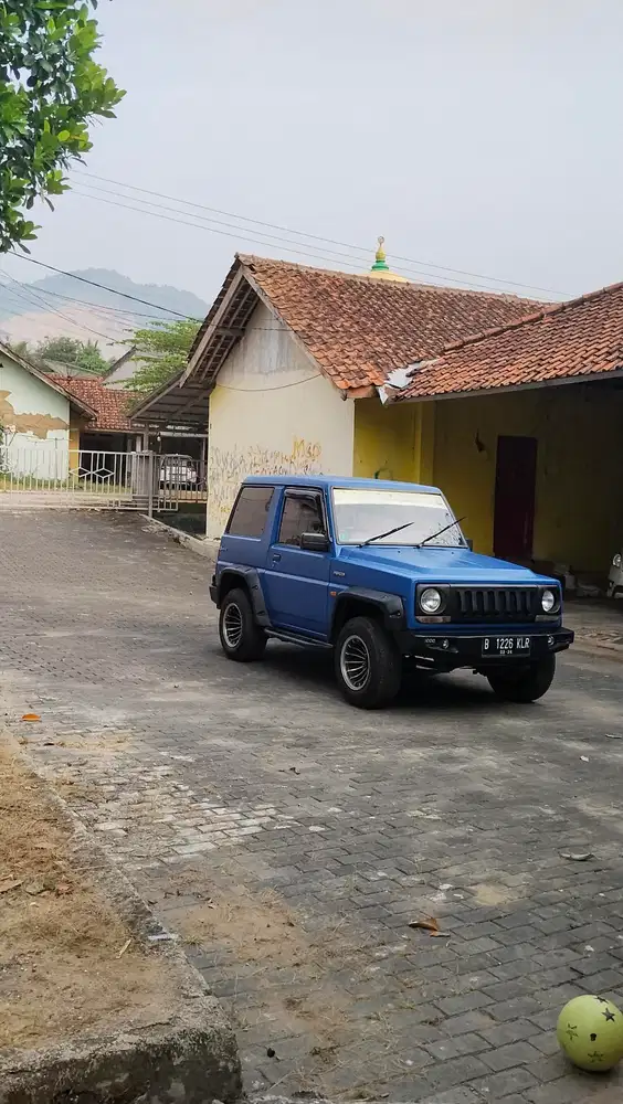 Daihatsu Feroza 1994 Bensin