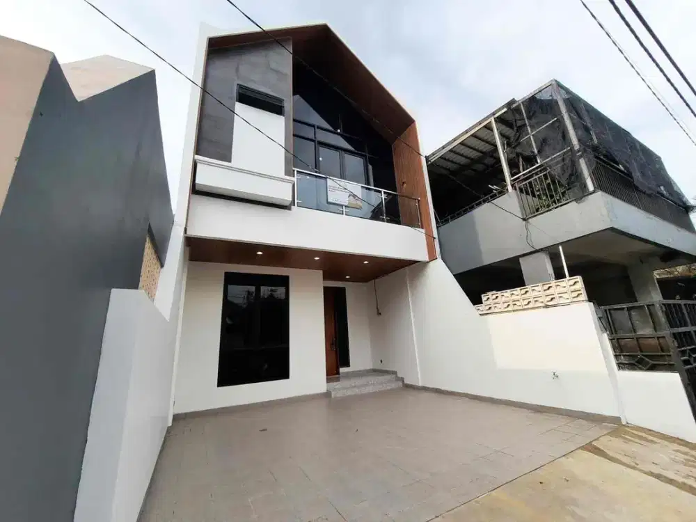Rumah 2 Lantai Full Bangunan Siap Huni di Graha Raya Serpong LT 120