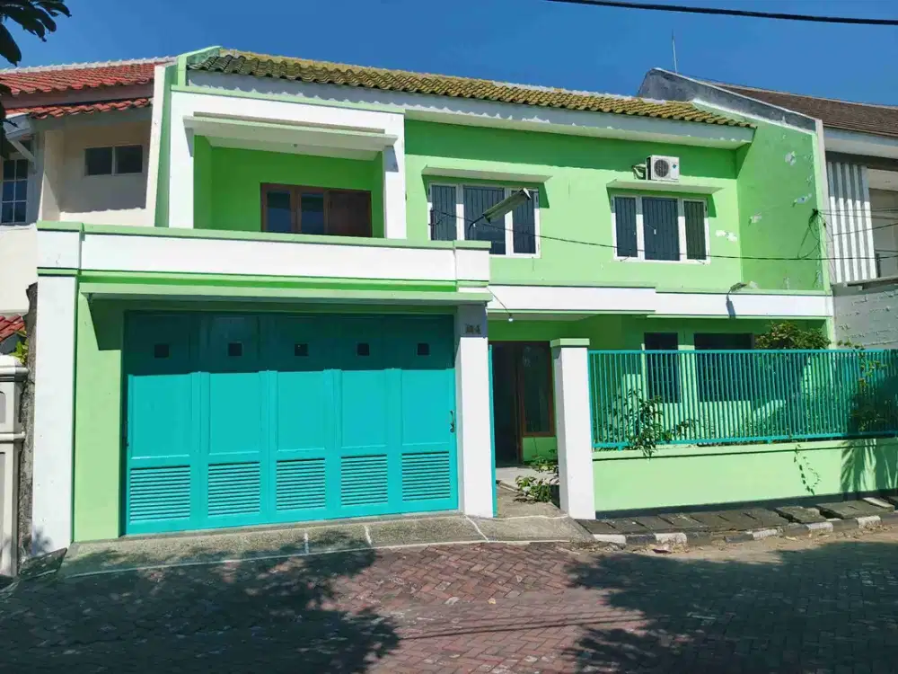 Disewakan rumah 4 KT cocok untuk kantor lokasi bagus daerah prapen indah