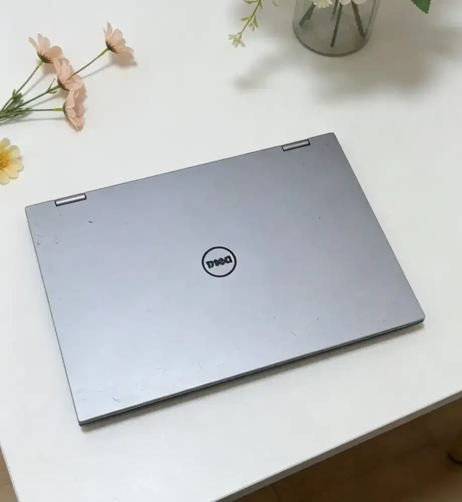 Laptop dell Inspiron 13 7000 i7 gen 6 ram 4 GB SSD 128gb tounscren