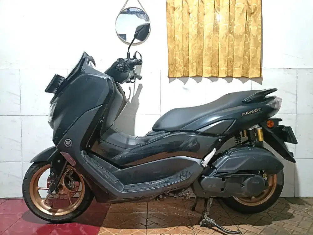 Nmax new tahun 2021 full oiginal/tt boleh gan cash lebih bagus