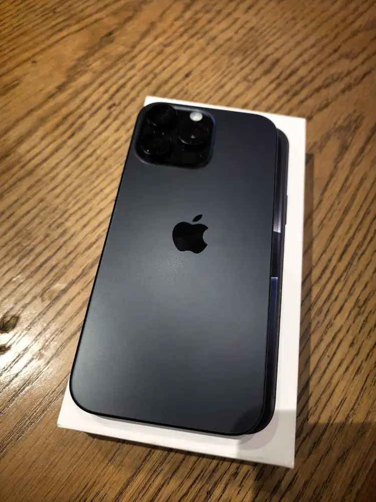 WTS Iphone 16 Pro Max 256GB Hitam