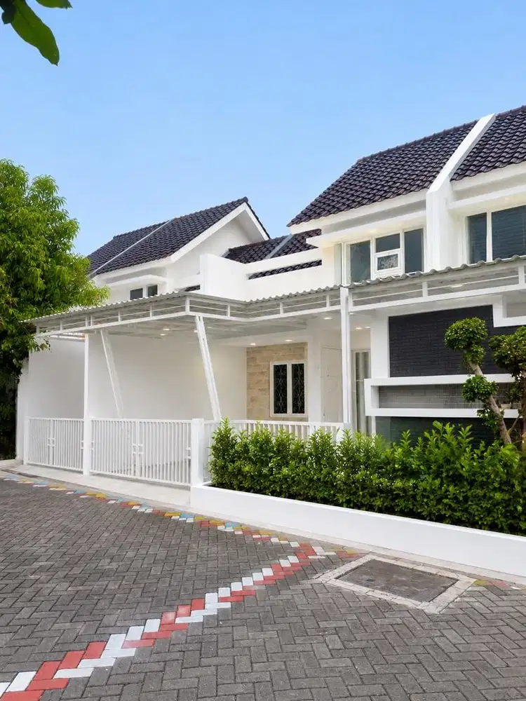 DIJUAL RUMAH MINIMALIS MURAH POLL SIAP HUNI GREENLAKE RUNGKUT SURABAYA